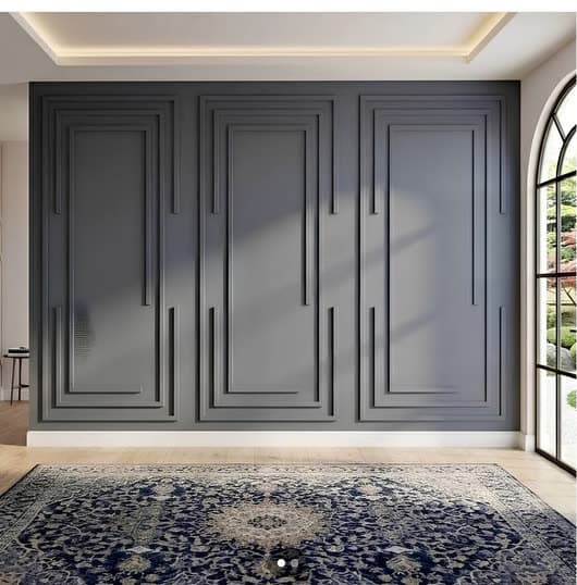 Layered panel moulding wall